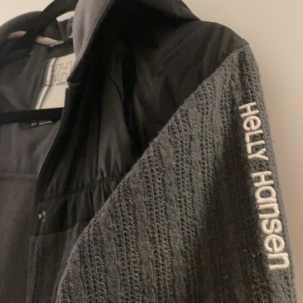 Helly Hansen Jacket - image 3